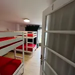 Casa Augusta Al Hotel Cápsula *