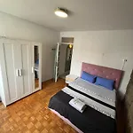 Casa Augusta Al Hotel kapsułowy *