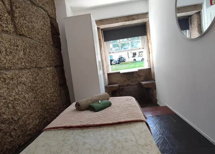 Casa Augusta Al Hotel Cápsula *